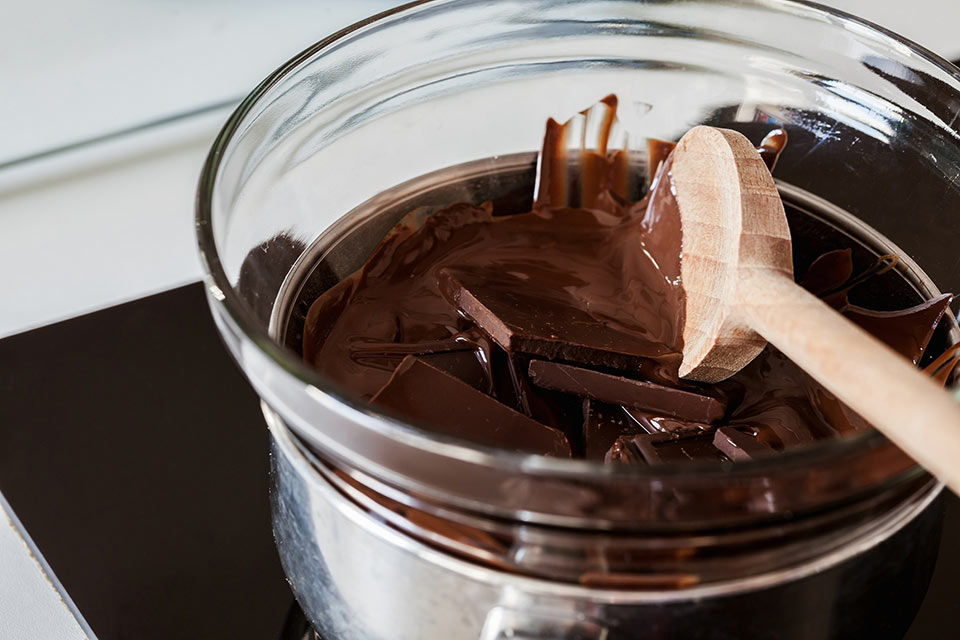 Chocolate puro para fundir 100 g.